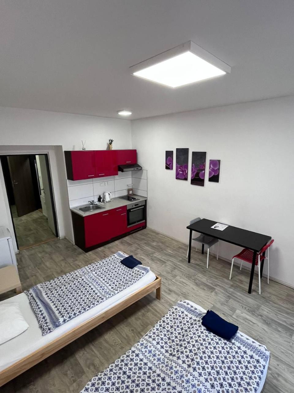 Apartmán Apartmans With Parking Near Center *
