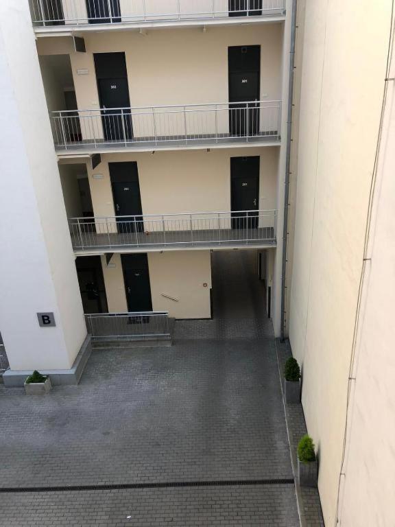 Апартаменты Apartmans With Parking Near Center *